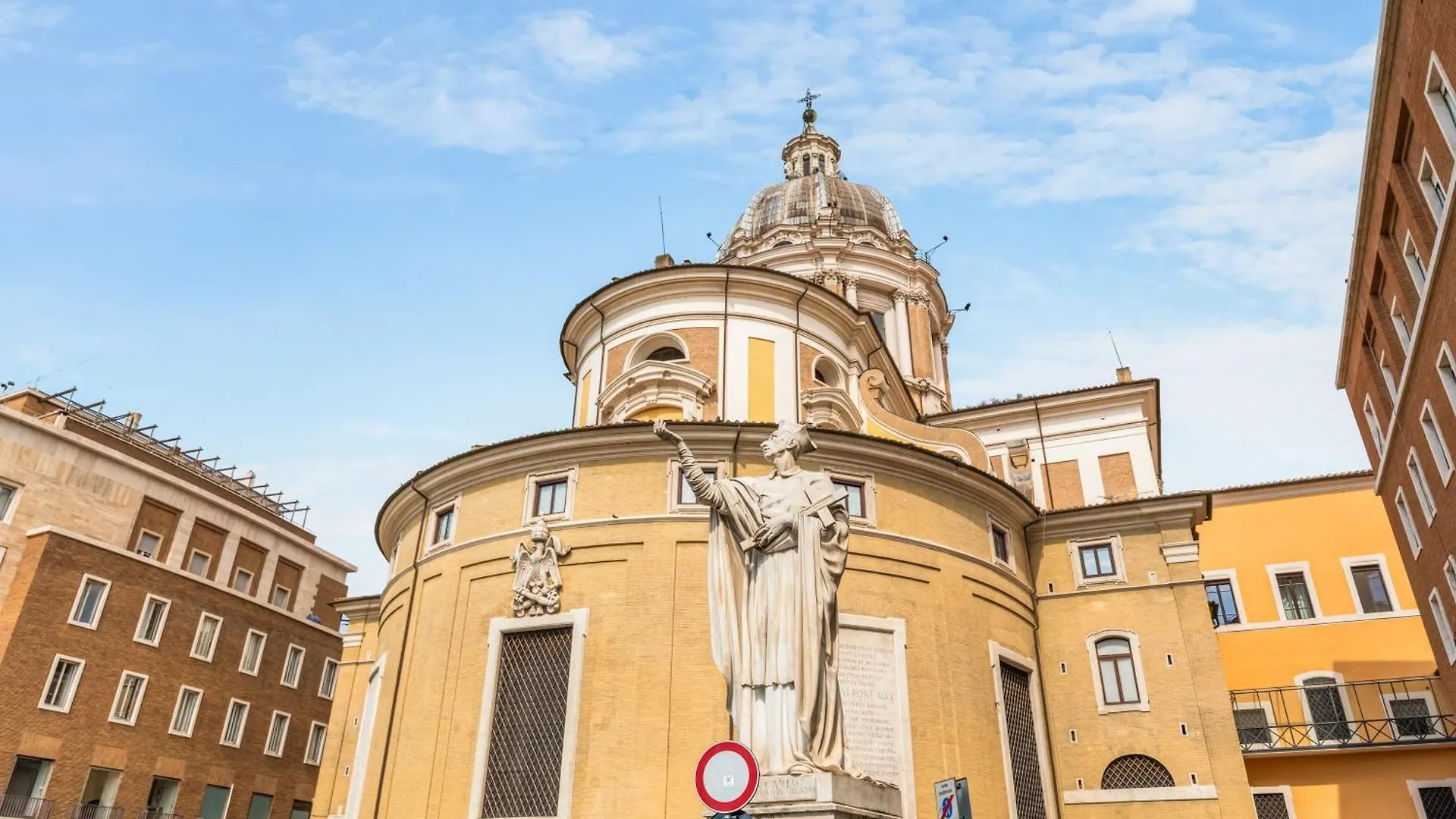 Apartment Charm And Elegance By The Spanish Steps Rome Italy